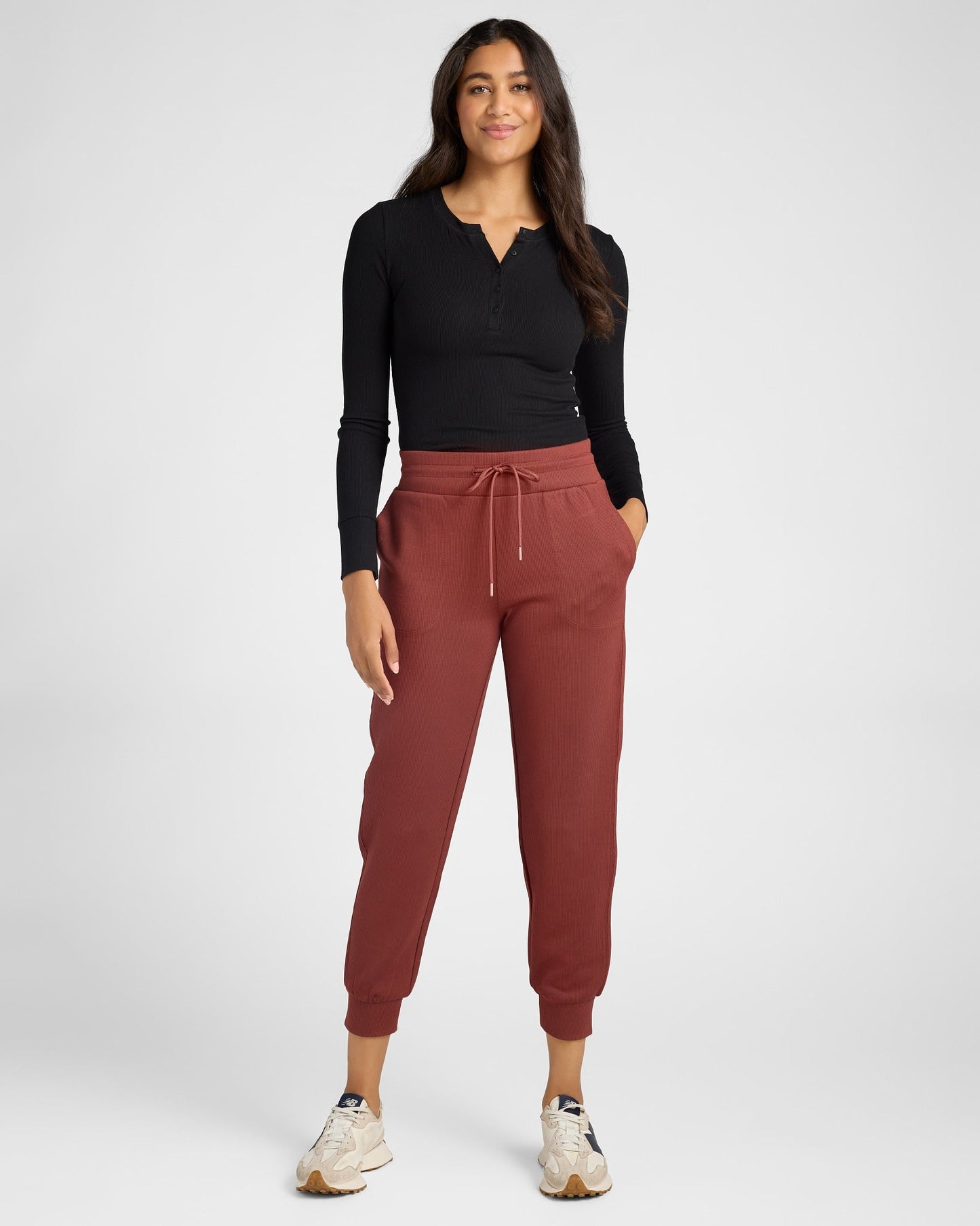Cora Jogger