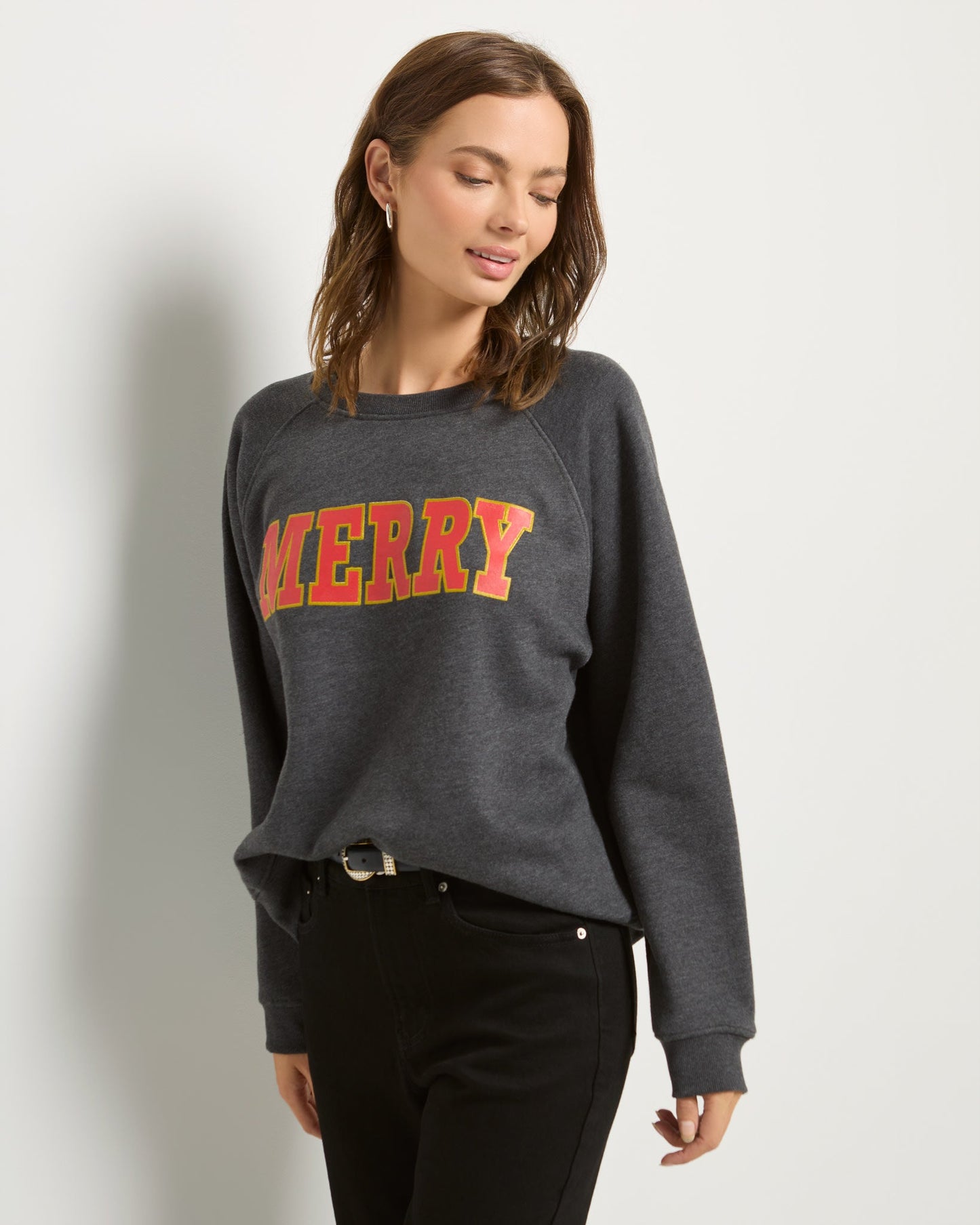 Cliffedge Raglan Merry Sweatshirt