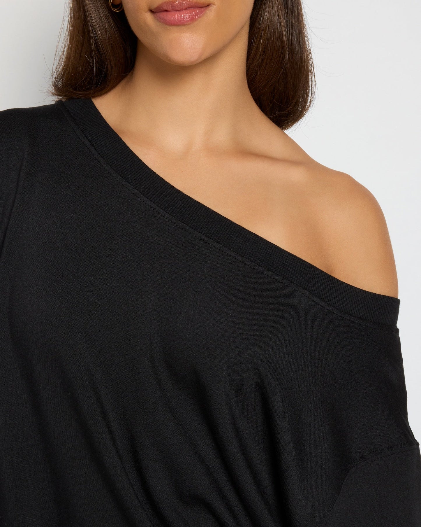 Flex Fleece One Shoulder Pullover