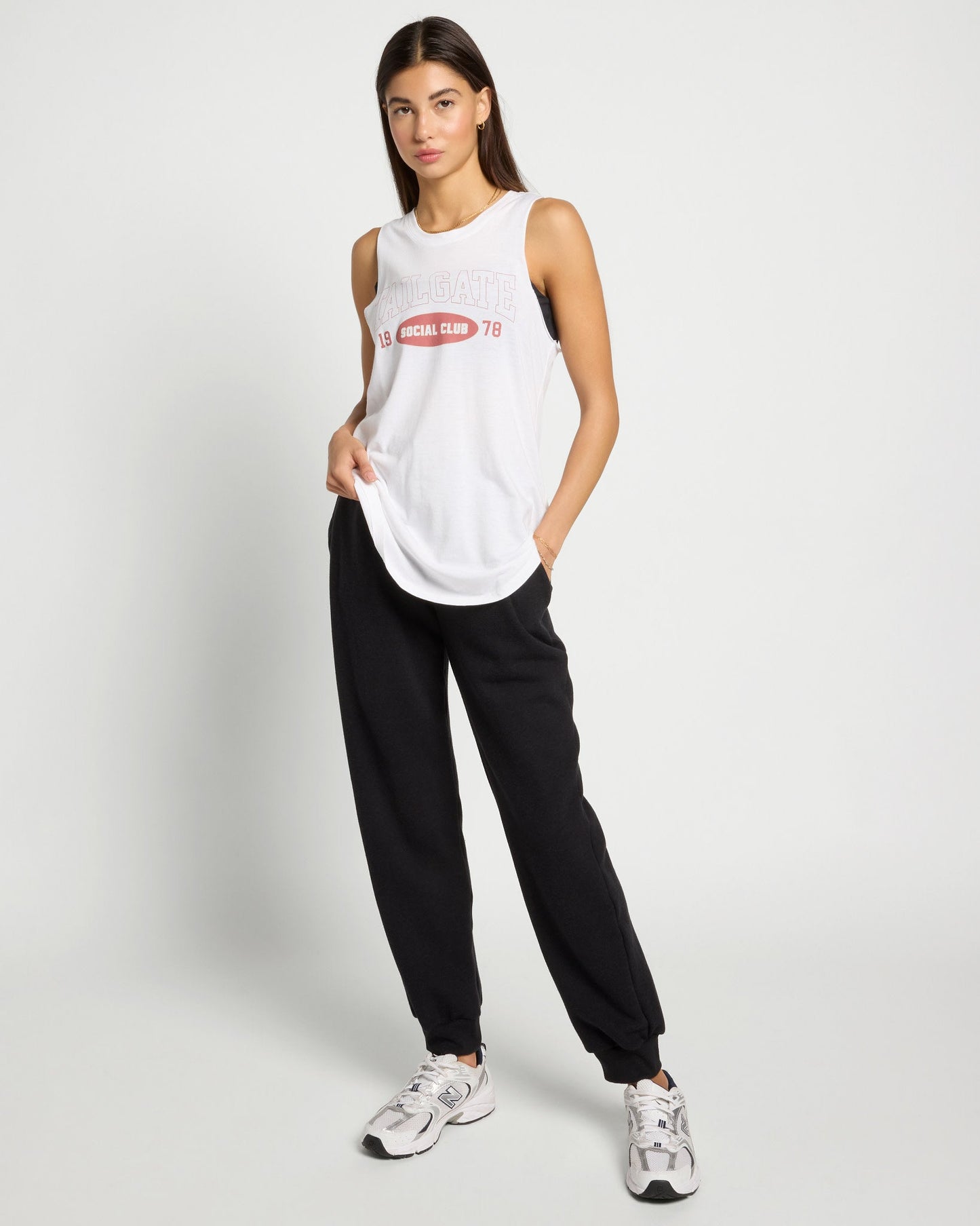 Venus Graphic Tank-Tailgate