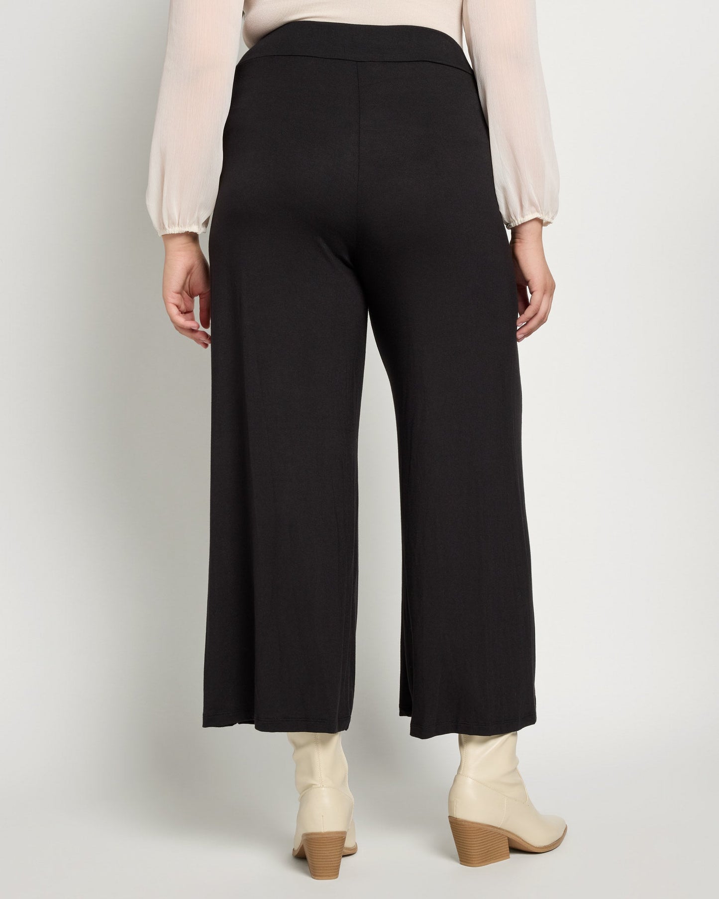 Plus Size Super Soft Wide Leg Pant