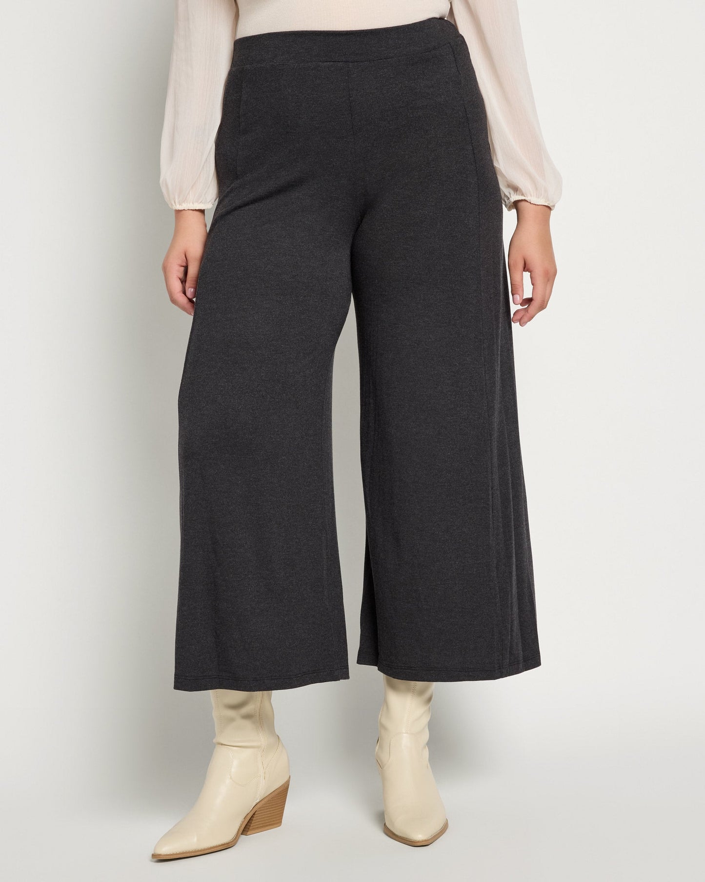 Plus Size Super Soft Wide Leg Pant