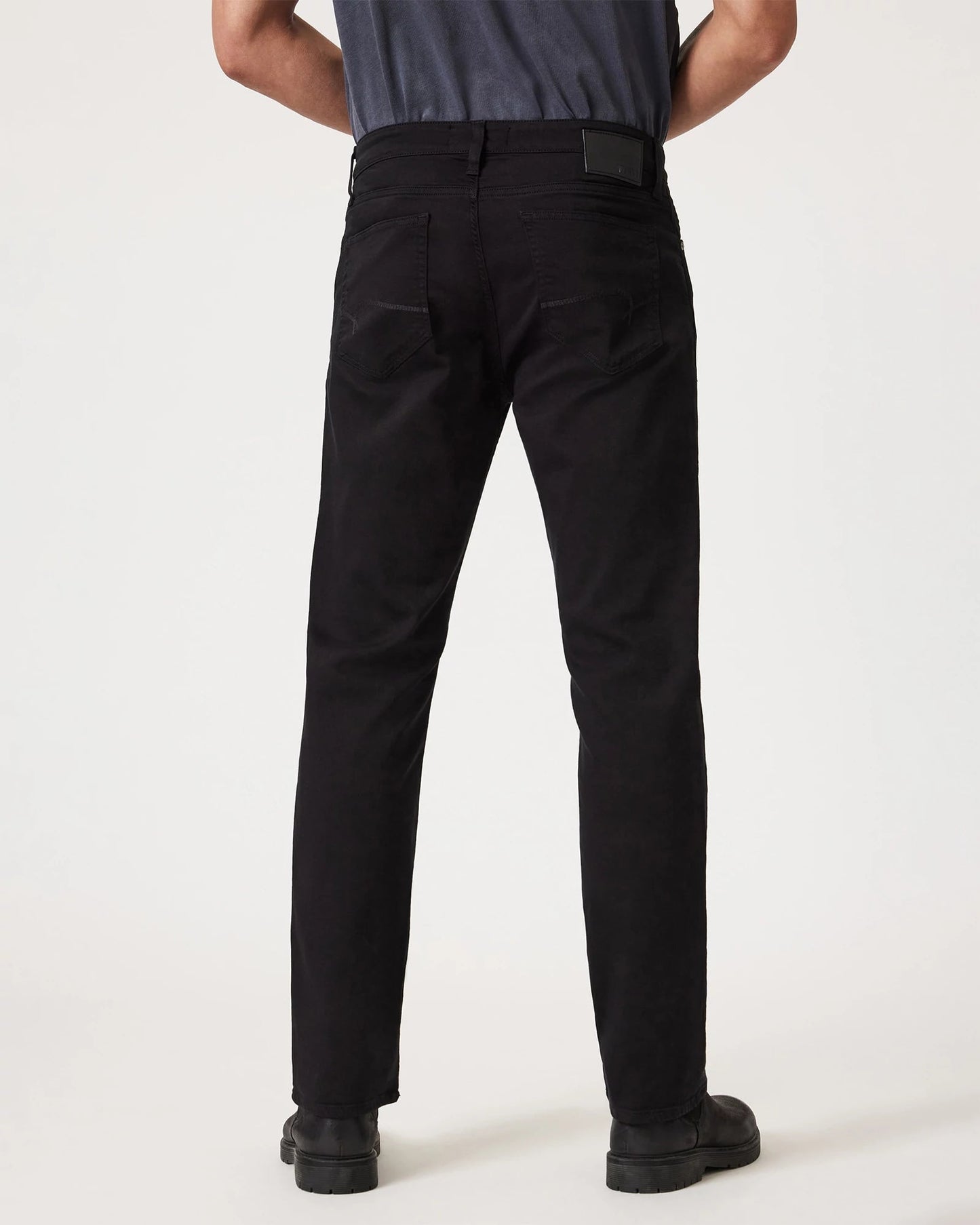 Zach Straight Leg Denim