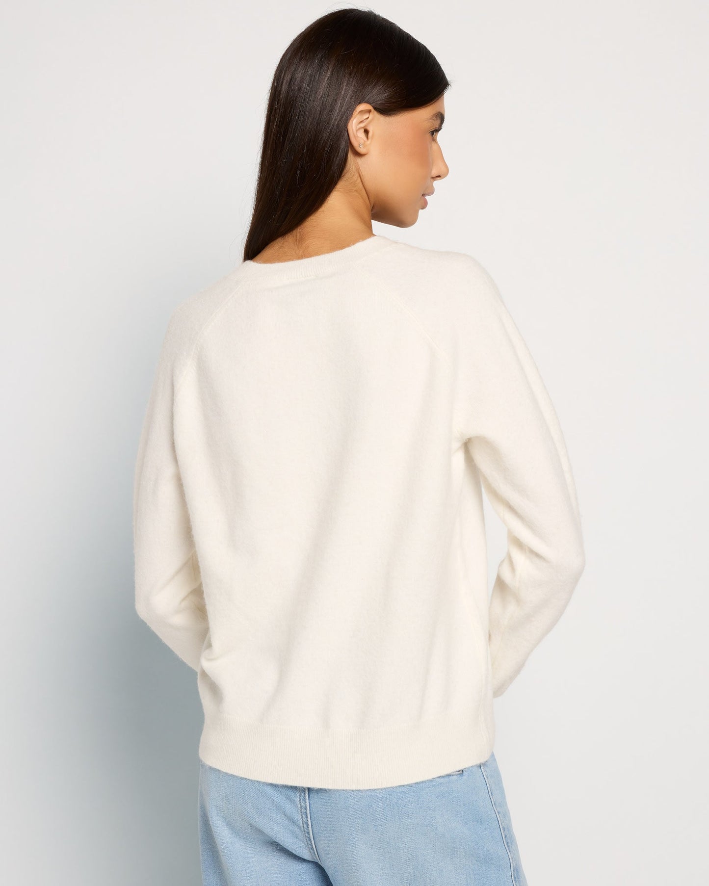 V-Neck Pullover