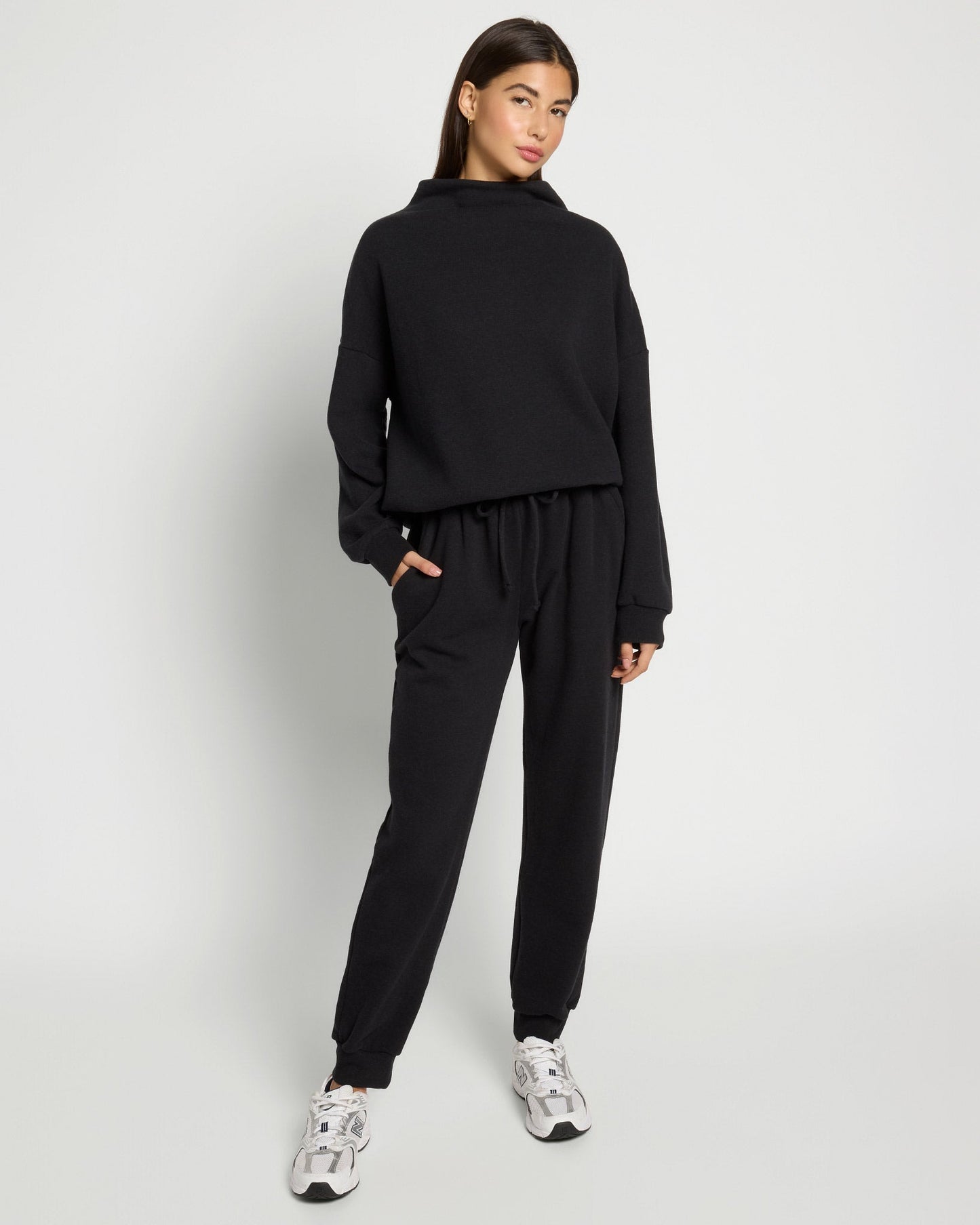 Bay Funnel Neck Sweatshirt