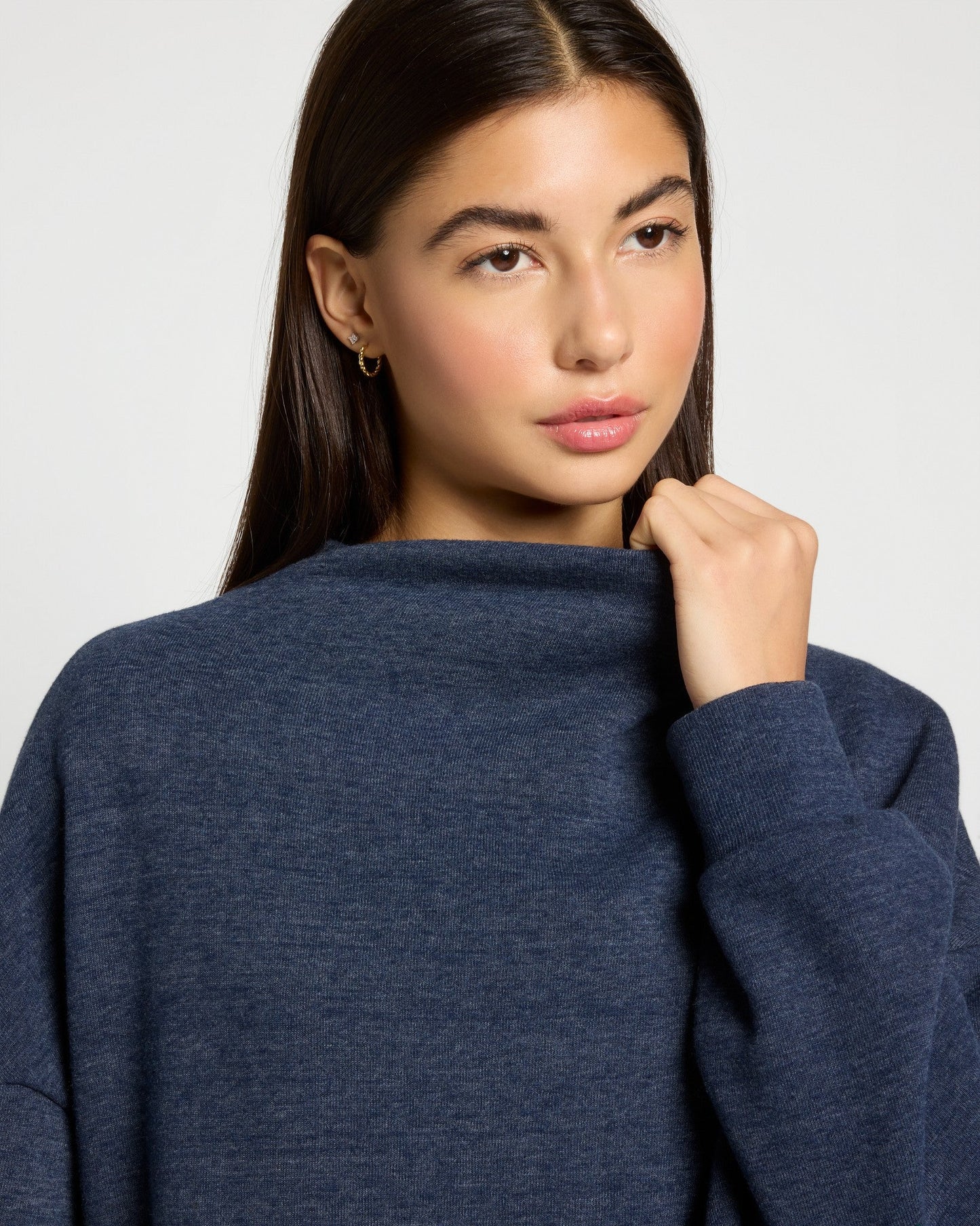 Bay Funnel Neck Sweatshirt